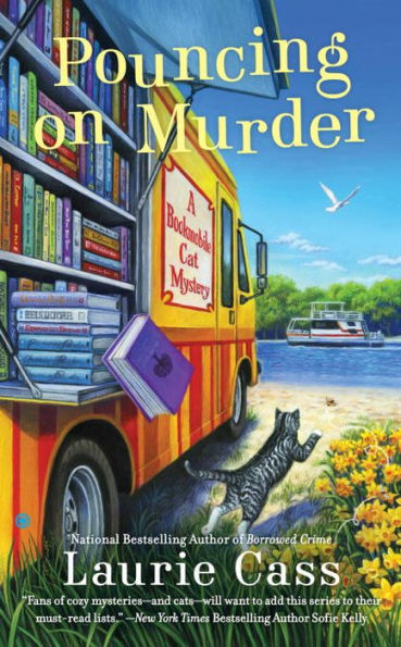 Pouncing On Murder (A Bookmobile Cat Mystery)