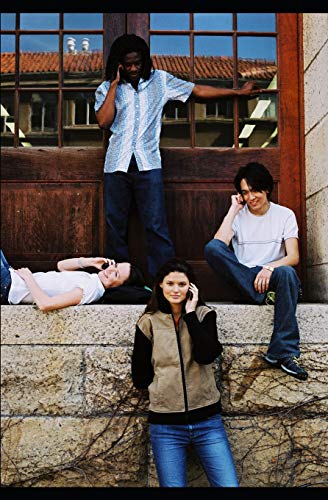 Can"T Trust Love: I Would Like To Dedicate This To My Mother Clotee Copeland.This Book Is About Three Girls Who Live Together After College, Theyf Find Themselves In Some Strange Situations.