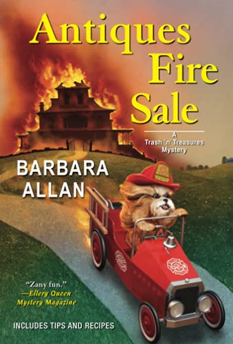 Antiques Fire Sale (A Trash 'N' Treasures Mystery) - 9781496711441