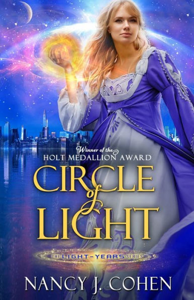 Circle Of Light (The Light-Years Series) - 9781952886294
