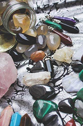 Crystals & Gemstones Book Of Shadows: A Grimoire