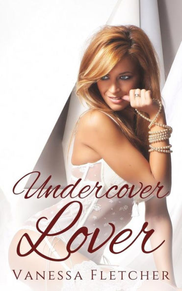 Undercover Lover - 9781534692282