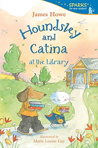 Houndsley and Catina at the Library (Candlewick Sparks)
