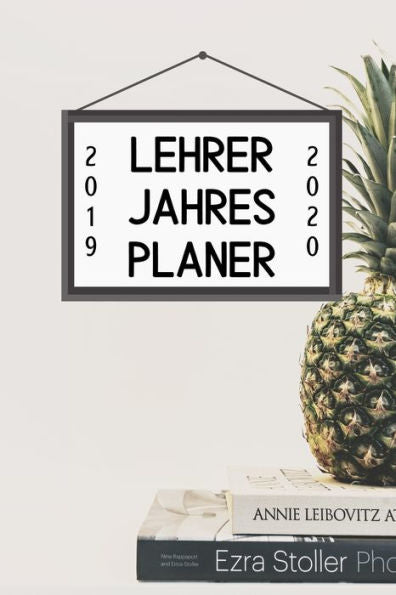 LEHRER JAHRES PLANER 2019 2020: A5 Lehrerplaner KARIERT Geschenkidee f?r Lehrer | Abschiedsgeschenk Grundschule | Klassengeschenk | Dankesch?n | Geschenk-Buch zum Schulabschluss (German Edition) - 9781687645821
