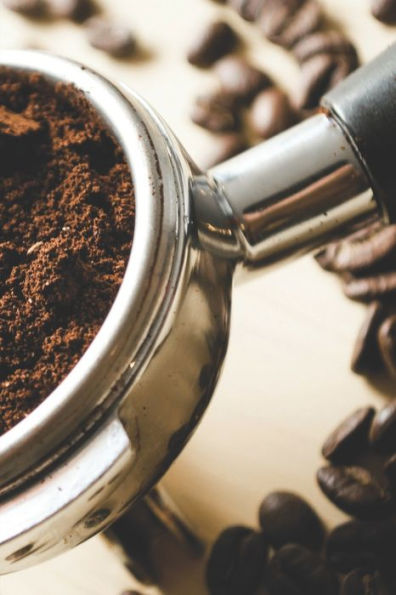 Kaffee Tasting Buch: Dein persönliches Verkostungsbuch zum selber ausfüllen ? für über 100 verschiedene Kaffeesorten ? Egal ob aus europäischen, ... Format ? Motiv: Siebträger (German Edition)