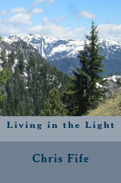 Living In The Light - 9781976263248
